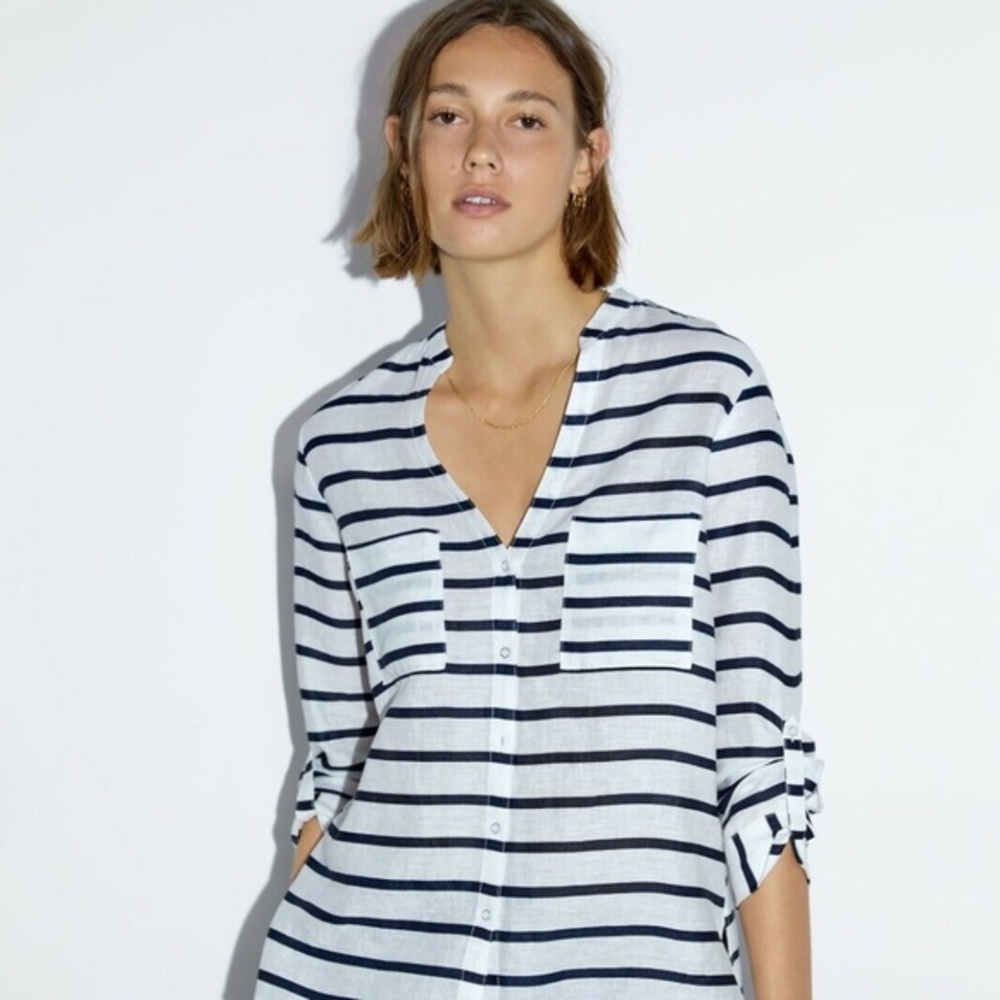 NWOT Zara Linen Blend Striped Button Down Shirt Navy White V-Neck S